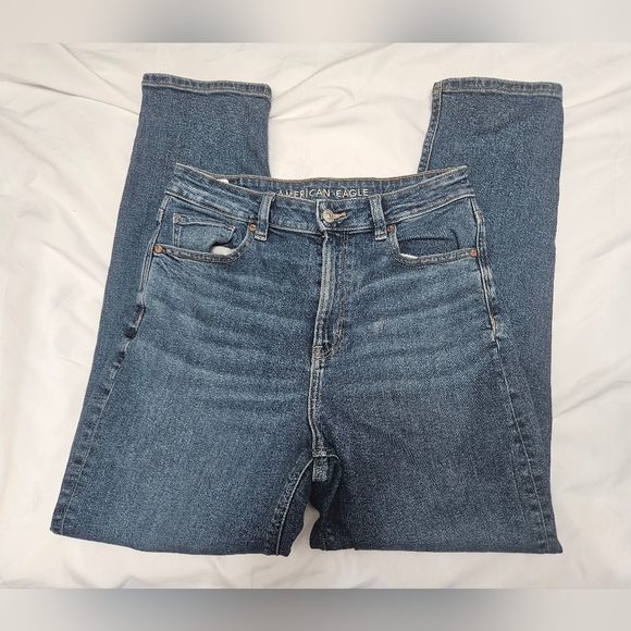 American Eagle Stretch High Waist Skinny Jeans! - Picture 3 of 10
